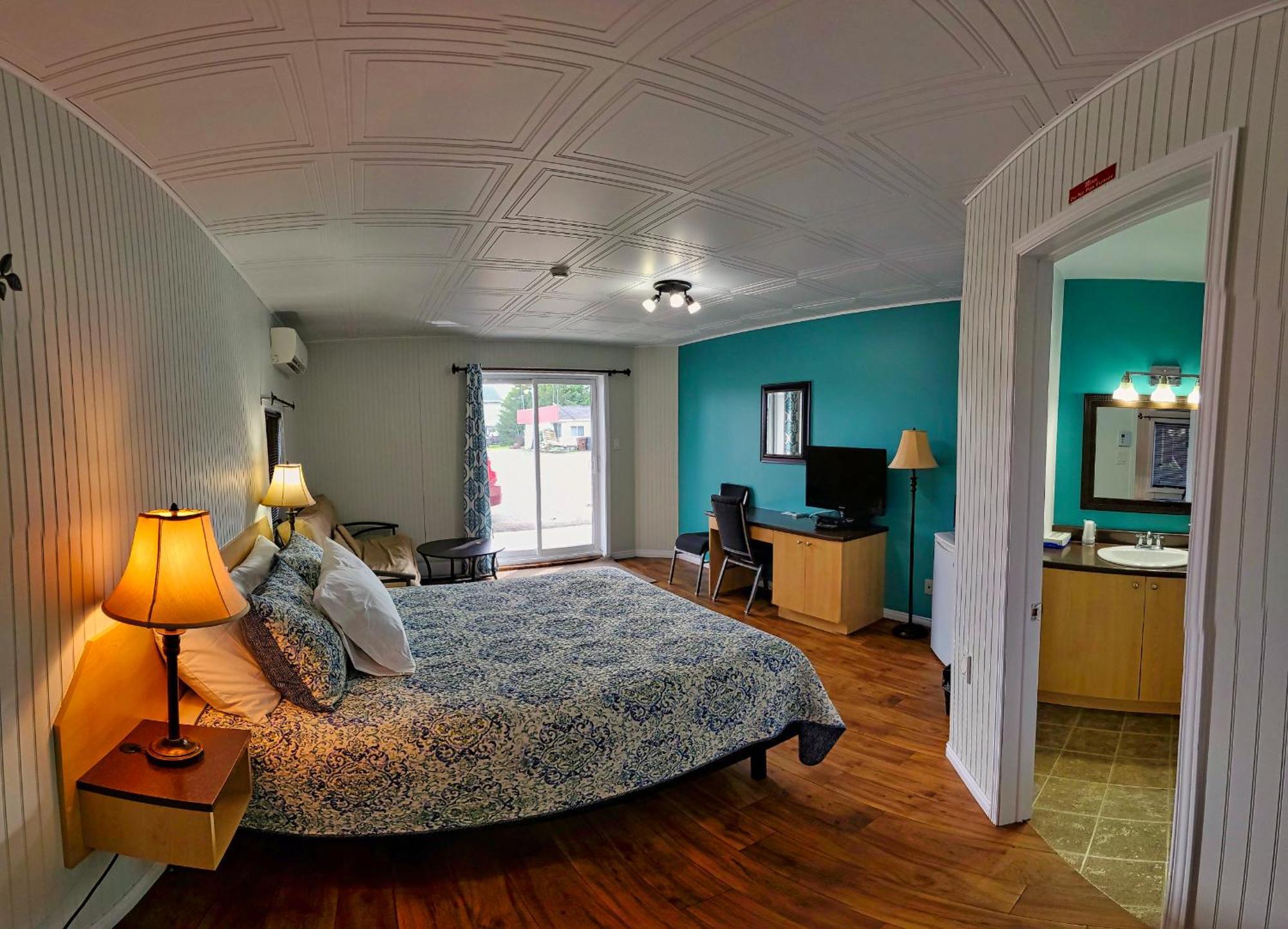 ثيتفورد ماينز Motel Au Vieux Frontenac المظهر الخارجي الصورة